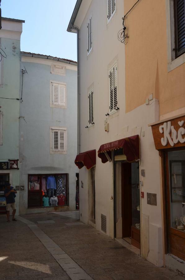 Apartment Michael Krk Town Εξωτερικό φωτογραφία