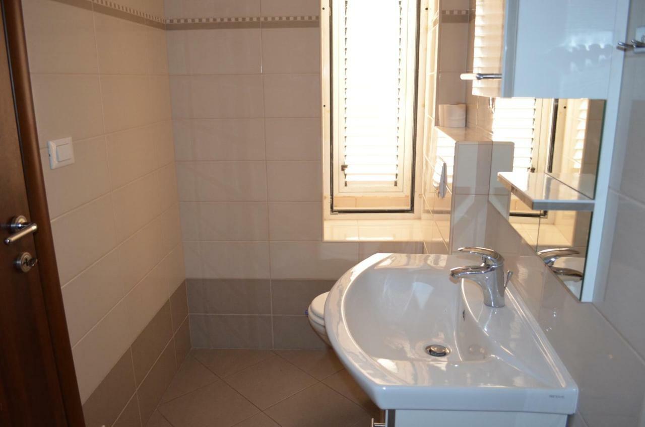 Apartment Michael Krk Town Εξωτερικό φωτογραφία