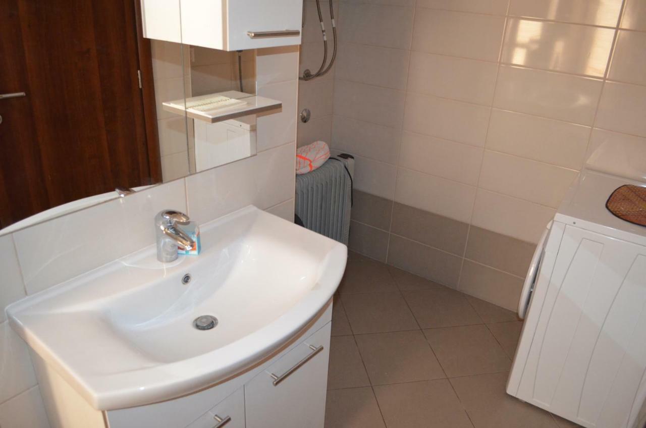 Apartment Michael Krk Town Εξωτερικό φωτογραφία